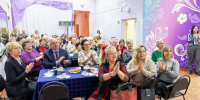 Глава города Кирова Елена Ковалева поздравила с праздником волонтеров Лянгасово - ProGorod.Ru