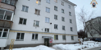 В Кирове снег сошел с крыши дома на улице Чапаева на 40-летнюю прохожую: следователи проводят проверку - Город Киров