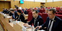 На сегодняшнем пленарном заседании Законодательного Собрания Кировской области депутаты одобрили во втором чтении закон, регулирующий обращение с бездомными животными в регионе. Решение было принято большинством голосов. - Кировская правда