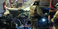 В Кирове спасатели извлекли пострадавшего водителя из искорёженного Mercedes в результате массового ДТП - Комсомольская Правда