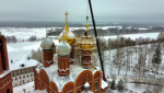 На Всехсвятском храме в Кирово-Чепецке установили новые кресты