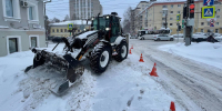 В центре Кирова водитель экскаватора-погрузчика сбил пенсионерку - ГТРК Вятка