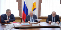 Александр Соколов ответил на обращения жителей Кировской области о дорогах, школах и топливе - ГТРК Вятка